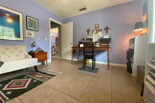 12308 Tavares Ridge Cir, Tavares, FL 32778 - Photo 10