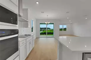 1034 Fiesta Key Cir, Lady Lake, FL 32159 - Photo 14