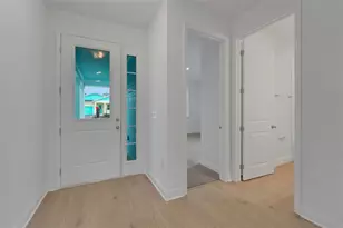 1034 Fiesta Key Cir, Lady Lake, FL 32159 - Photo 8