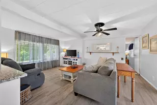 2718 Vindale Rd, Tavares, FL 32778 - Photo 8