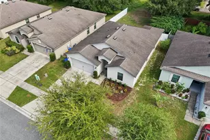 2440 Bracknell Forest Trail, Tavares, FL 32778 - Photo 36