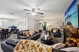 2440 Bracknell Forest Trail, Tavares, FL 32778 - Photo 8