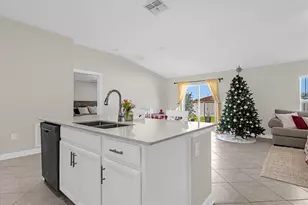 148 Taft Dr, Davenport, FL 33837 - Photo 4