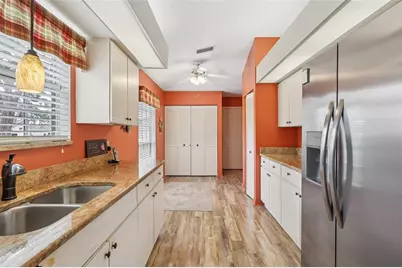 100 Juniper Way, Tavares, FL 32778 - Photo 12