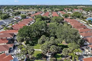 716 Dominguez Dr, Lady Lake, FL 32159 - Photo 20