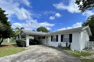 1330 Palm Dr, Mount Dora, FL 32757 - Photo 2