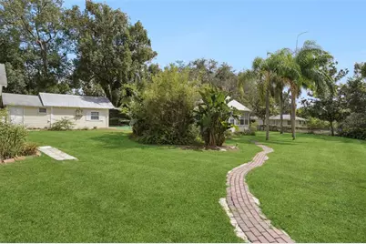 1021 E Third Avenue, Mount Dora, FL 32757 - Photo 24