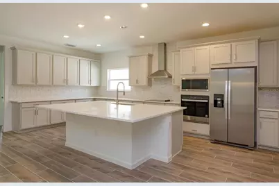 1694 Cadence Street, Minneola, FL 34715 - Photo 10