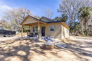 2276 Cr 423, Lake Panasoffkee, FL 33538 - Photo 2