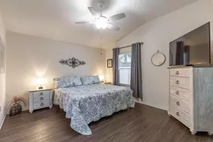 852 Sapphire Pl, The Villages, FL 32163 - Photo 12