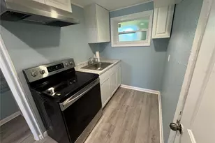 348 S Central Ave, Umatilla, FL 32784 - Photo 8