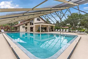 401 Clusterwood Dr, Yalaha, FL 34797 - Photo 2