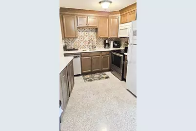 516 Villas Drive, Venice, FL 34285 - Photo 16