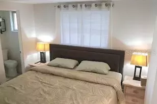 516 Villas Dr, Venice, FL 34285 - Photo 14