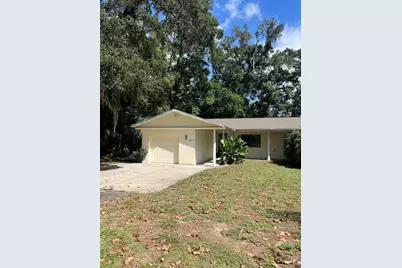 1512 E 1st Avenue, Mount Dora, FL 32757 - Photo 2