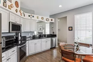 21650 Stirling Pass, Leesburg, FL 34748 - Photo 12