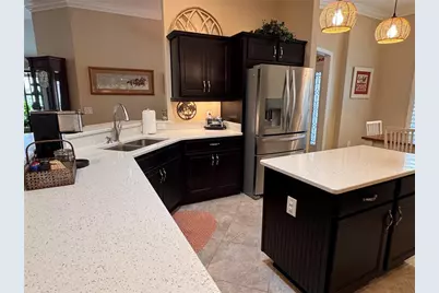 1092 Incorvaia Way, The Villages, FL 32163 - Photo 8