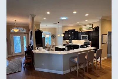 1092 Incorvaia Way, The Villages, FL 32163 - Photo 18