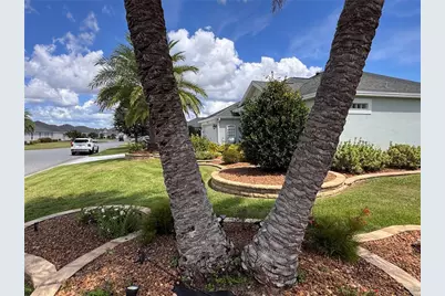 1092 Incorvaia Way, The Villages, FL 32163 - Photo 40