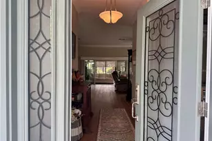 1092 Incorvaia Wy, The Villages, FL 32163 - Photo 2