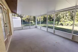 845 Cr 467, Lake Panasoffkee, FL 33538 - Photo 24