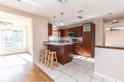 845 Cr 467, Lake Panasoffkee, FL 33538 - Photo 8