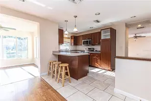 845 Cr 467, Lake Panasoffkee, FL 33538 - Photo 8