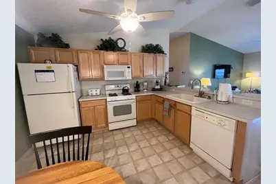 1641 Osprey Avenue, The Villages, FL 32162 - Photo 8