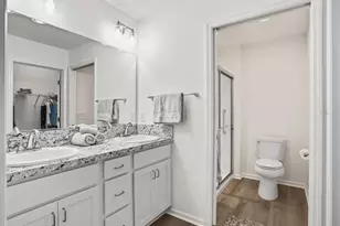 3377 Clara Ct, The Villages, FL 32163 - Photo 16