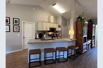 1022 Cr 463B, Lake Panasoffkee, FL 33538 - Photo 10