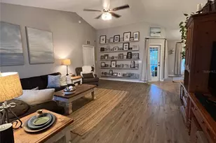 1022 Cr 463B, Lake Panasoffkee, FL 33538 - Photo 4