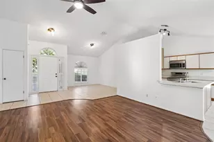 2640 Waterview Dr, Eustis, FL 32726 - Photo 8