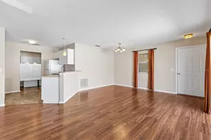 1611 Campos Dr, The Villages, FL 32162 - Photo 8