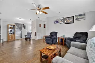 11634 Hickory Ln, Tavares, FL 32778 - Photo 6