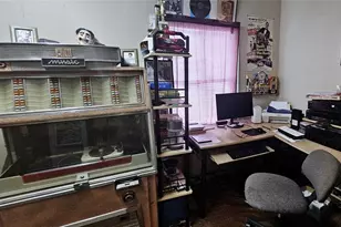 372 W Collins St, Umatilla, FL 32784 - Photo 10