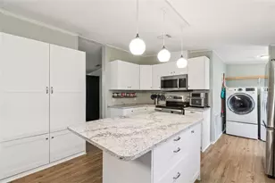 16836 Bay Ave, Montverde, FL 34756 - Photo 10