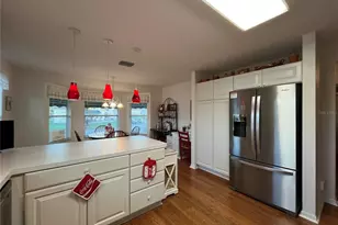 17602 SE 82nd Woodlawn Ave, The Villages, FL 32162 - Photo 14