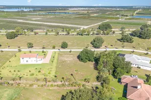 7434 Jasmine St, Groveland, FL 34736 - Photo 4