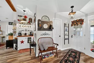 1715 Lilly Ln, Lady Lake, FL 32159 - Photo 16