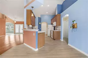 2283 Knollwood Dr, Leesburg, FL 34748 - Photo 12