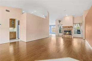 2283 Knollwood Dr, Leesburg, FL 34748 - Photo 8