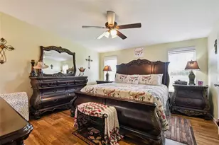 28321 Shirley Shores Rd, Tavares, FL 32778 - Photo 8