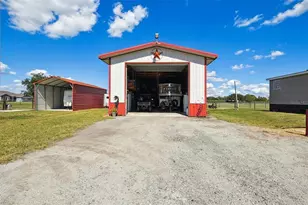 28321 Shirley Shores Rd, Tavares, FL 32778 - Photo 24