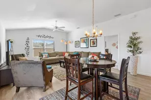 6899 Pam Pl, The Villages, FL 34762 - Photo 10