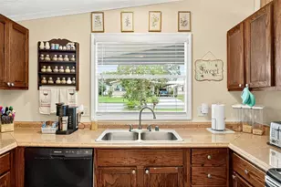 710 Carriage Ln, Leesburg, FL 34748 - Photo 20