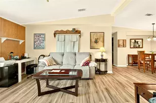 710 Carriage Ln, Leesburg, FL 34748 - Photo 6