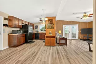 710 Carriage Ln, Leesburg, FL 34748 - Photo 8