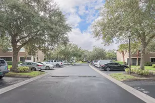 3664 Wilshire Way Rd, Orlando, FL 32829 - Photo 4