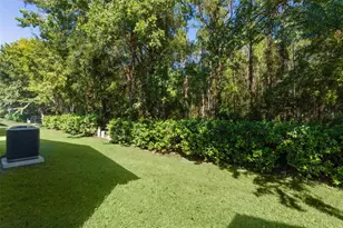 297 Emmalee Pl, The Villages, FL 32162 - Photo 28