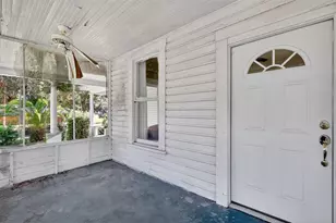 102 S Trowell Ave, Umatilla, FL 32784 - Photo 6